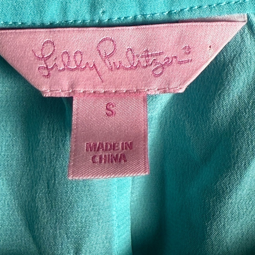 Lilly Pulitzer 100% Silk Rohan Tank Top in Shorely Blue Size S 18" PTP - Picture 2 of 6